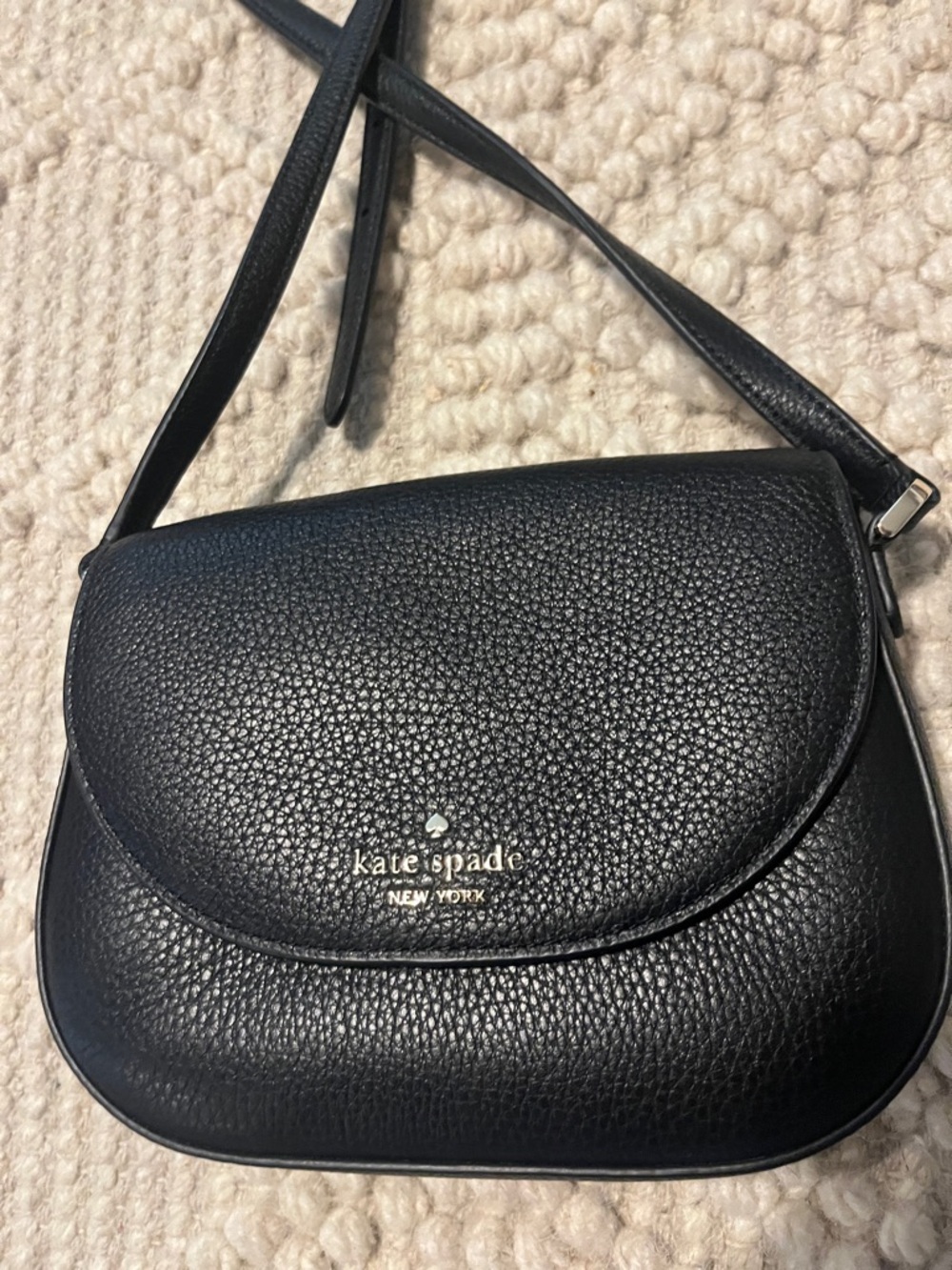 Kate Spade Leila Pebbled leather Black  Crossbody Like Mew Condition